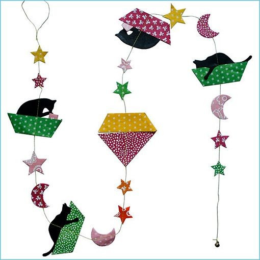 LLA495K-Reading Cats Garland