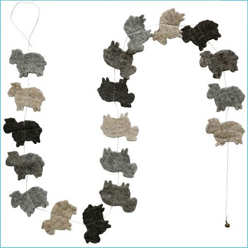 LLF681-Felt Sheeps Garland