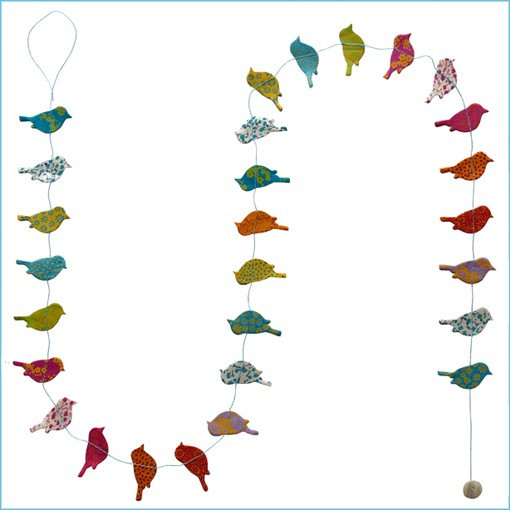 LLA616-Fledglings Garland