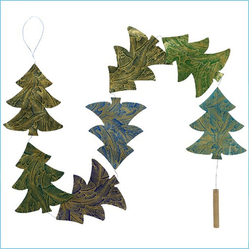 LLA644M-Golden Pine Tree Garland