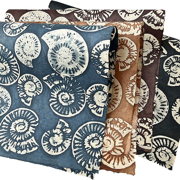 PN472-Shaligram Lokta Batik Paper
