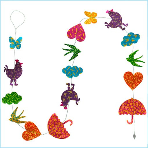 LLA672-After the Rain Gallinette Garland