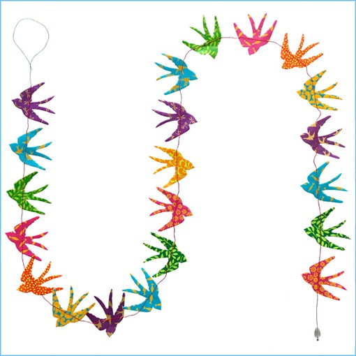 LLA676-Swallow Summer Garland
